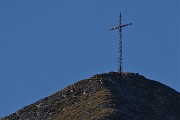 16 Maxi zoom sulla croce del Monte Cavallo (2323 m)